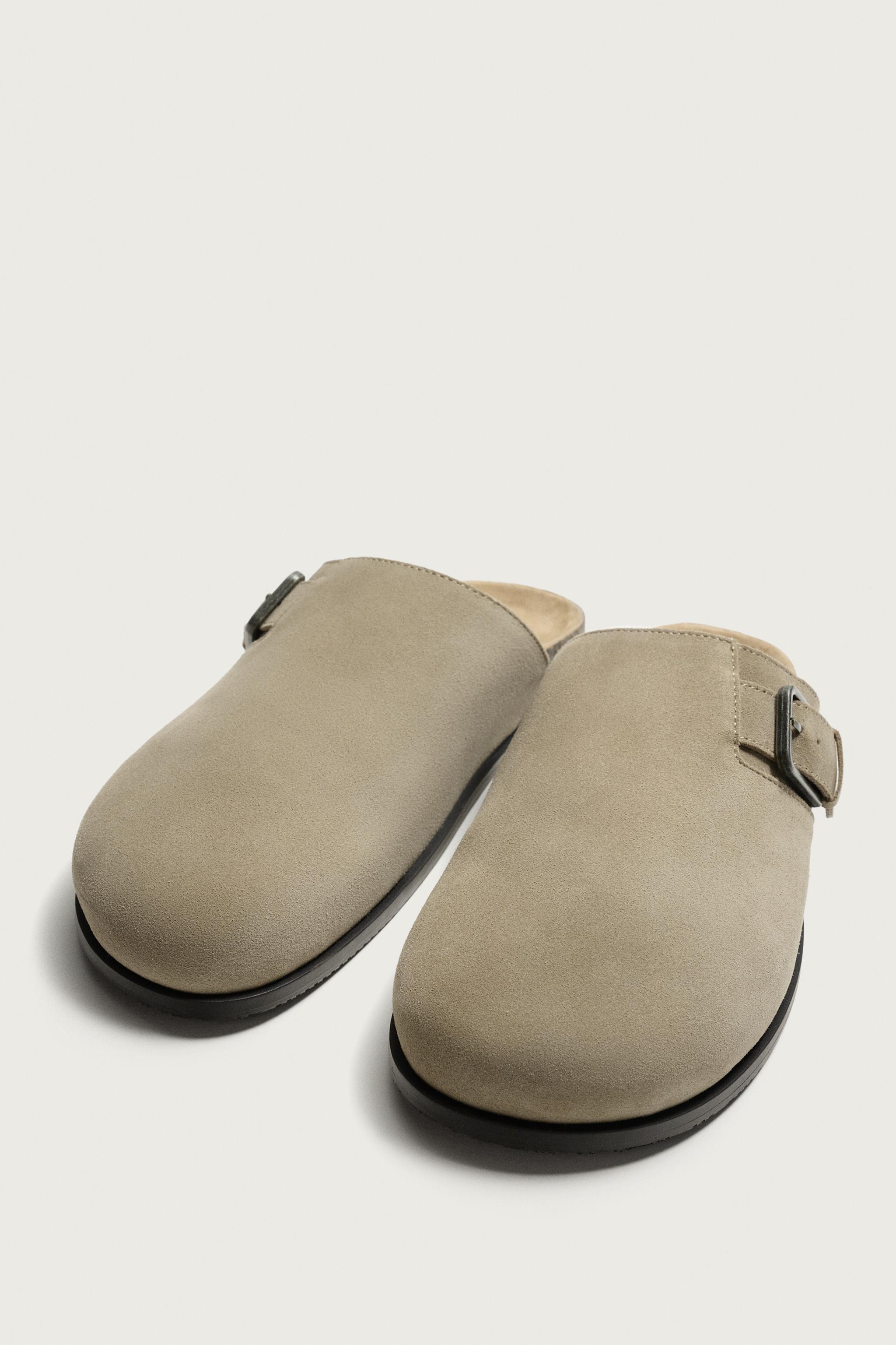 BUCKLED LEATHER CLOGS